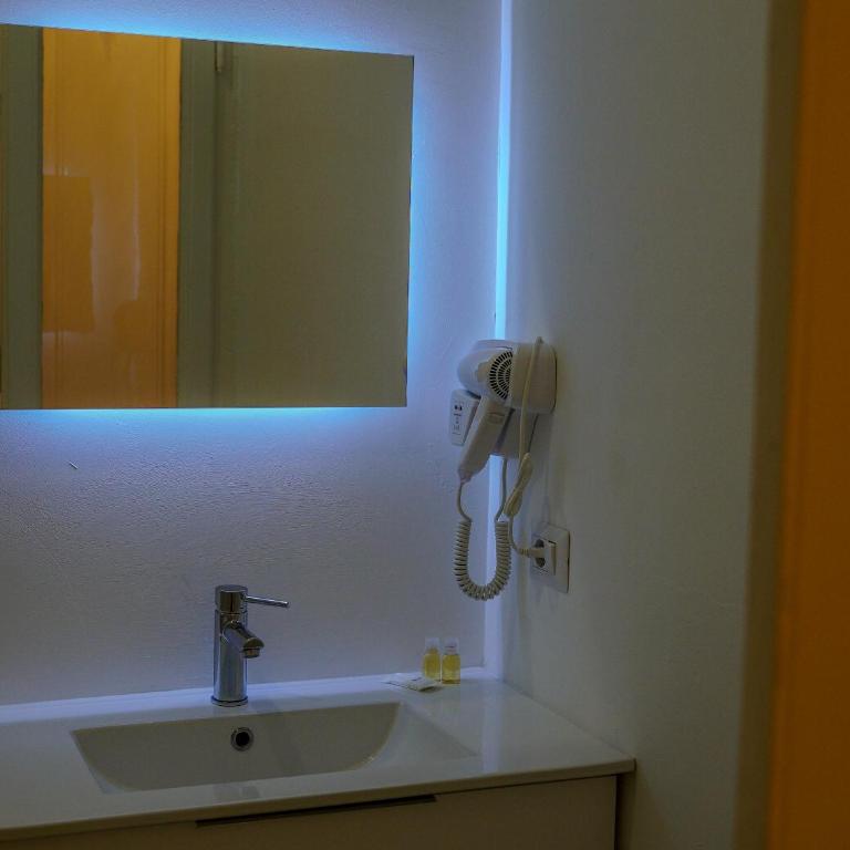 FEEL - Mille Suites - Camera Matrimoniale con Bagno Privato - 12