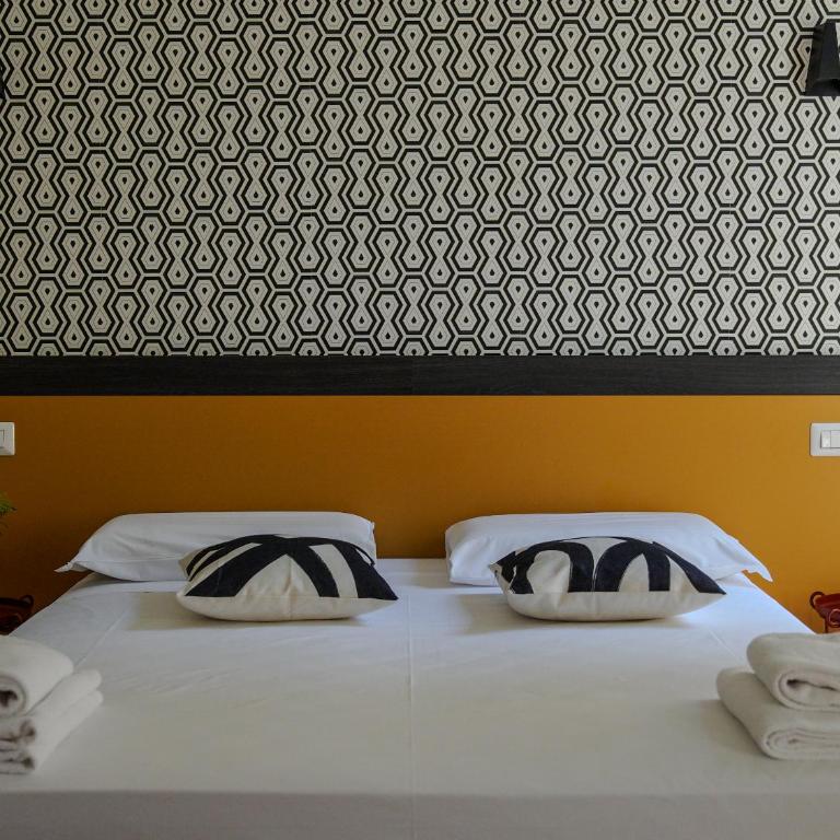 FEEL - Mille Suites - Camera Matrimoniale con Bagno Privato - 3