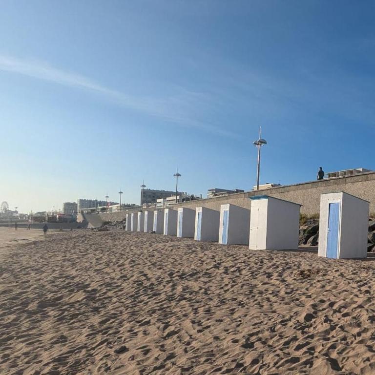 Appartement vue mer - accès direct à la plage - 4 à 5 personnes - Appartamento con Vista Mare - 32