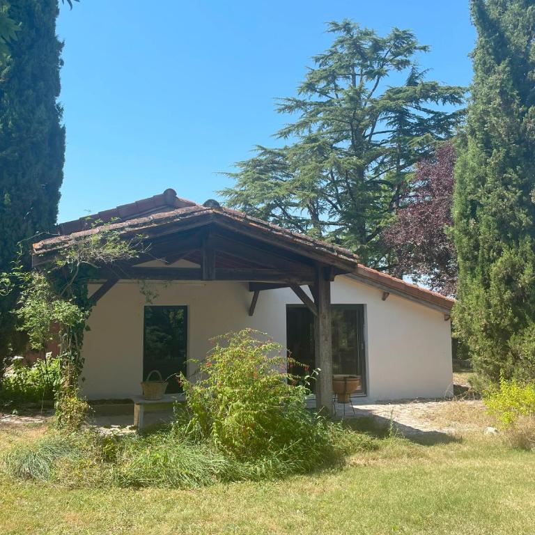 Chambre d'hôte - Chambre Double - Vue sur Jardin - 8