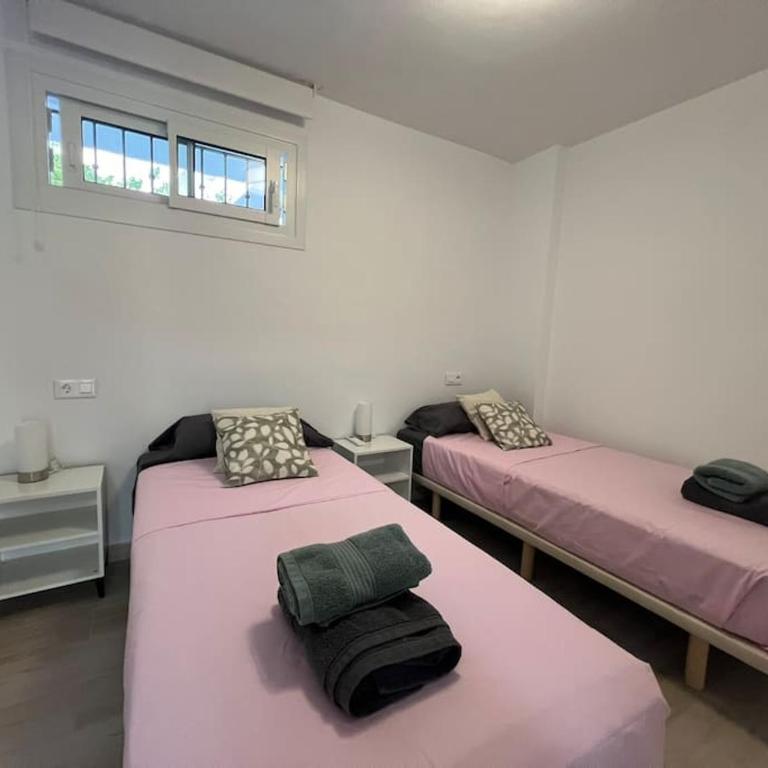 Elegante y luminoso apartamento de playa - Two-Bedroom Apartment - 21