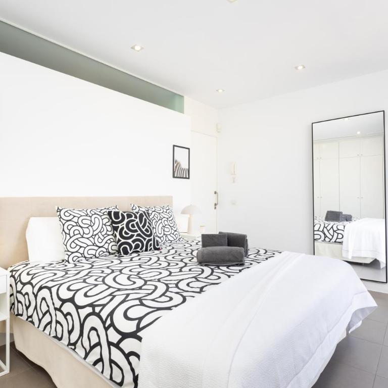 Luxury BKM in Playa del Duque - Villa con piscina privada - 45