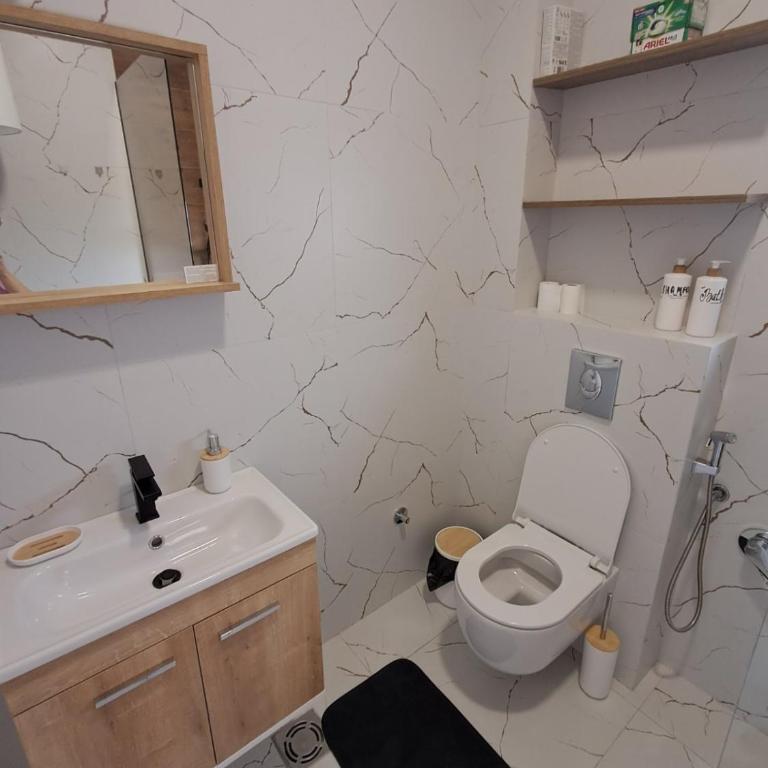 HOME POINT Apartment - Apartman sa 1 Spavaćom Sobom - 13