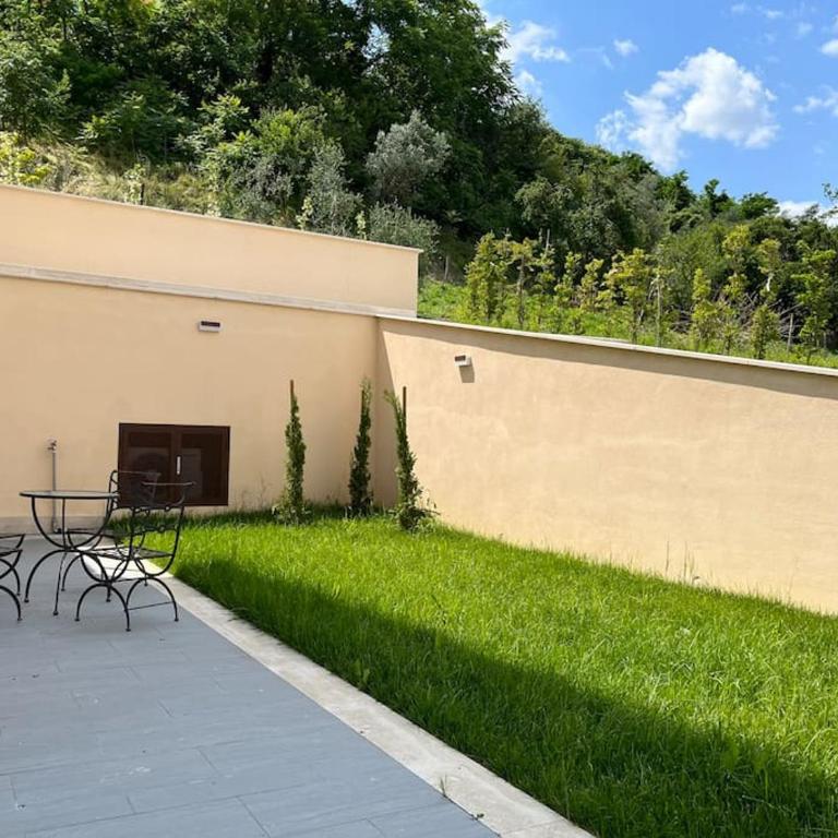 Sotto le mura, appartamento Torri - Appartamento con 2 Camere da Letto e Vista Giardino - 5
