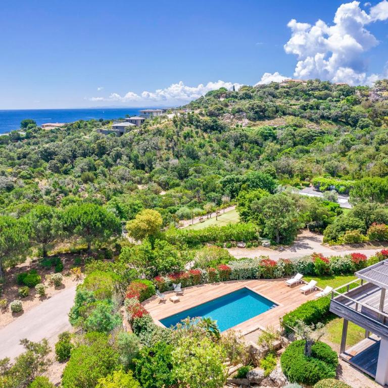 Superbe Villa Porto Vecchio vue mer plage à pied - Villa - 10