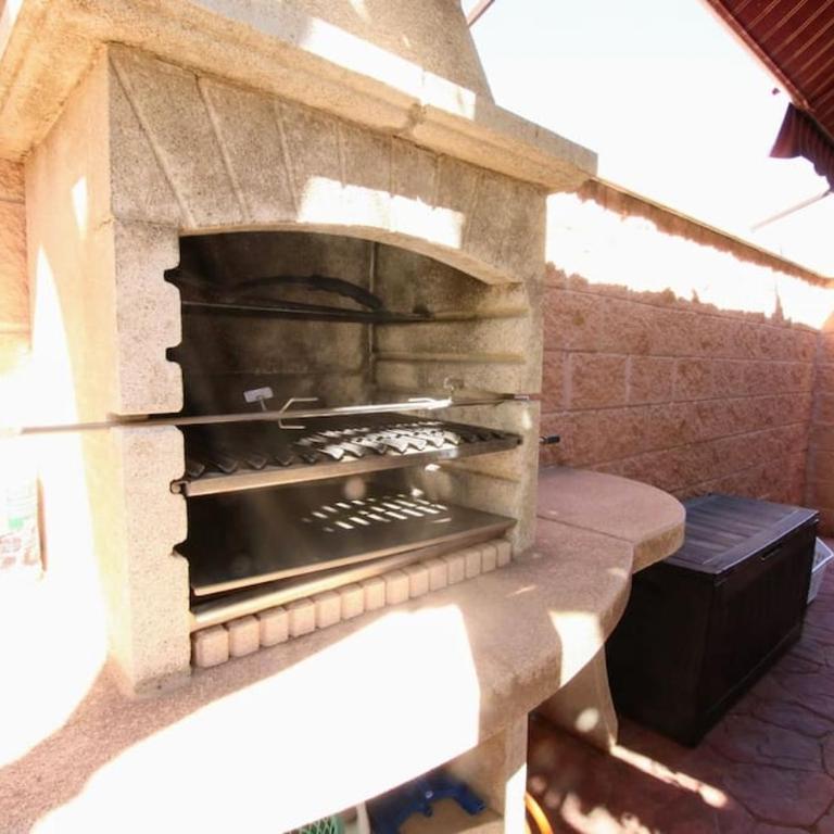 TESS Villa Andalusian Sun - Six-Bedroom House - 40