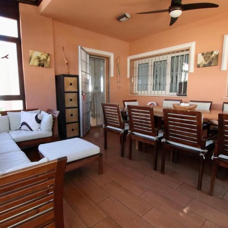 TESS Villa Andalusian Sun - Six-Bedroom House - 11