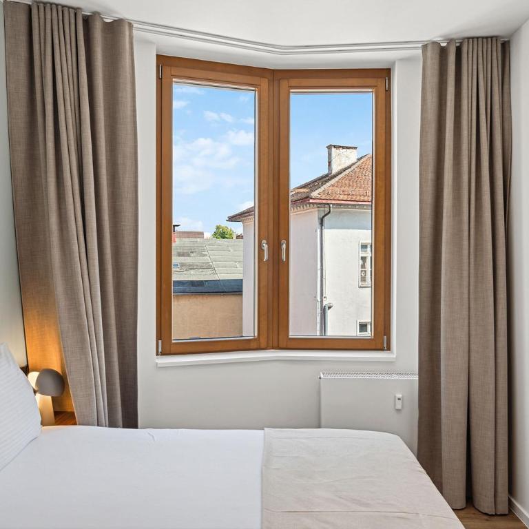 Limehome Memmingen Maximilians - Comfort Suite mit Schlafsofa - 8