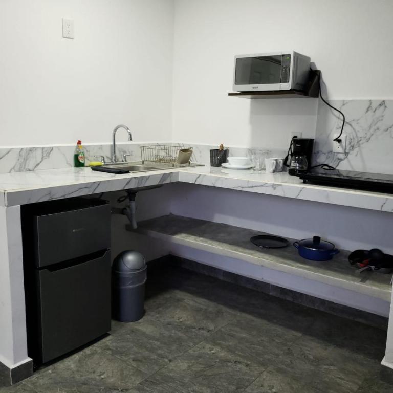 Casa Aura - King Suite with Balcony - 6