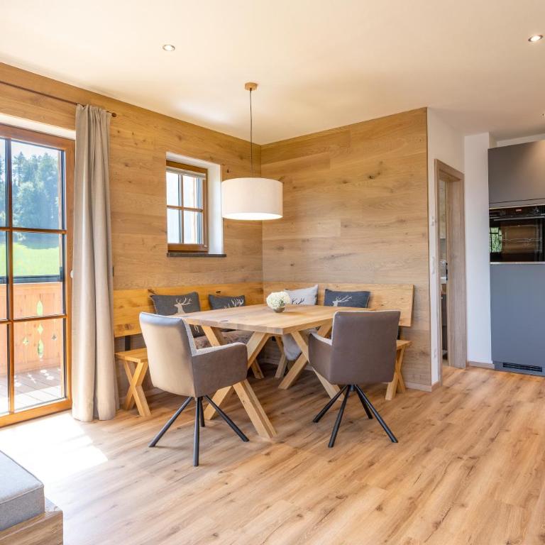 Obereggut - Deluxe Apartment mit 2 Schlafzimmern und Gartenblick - 36