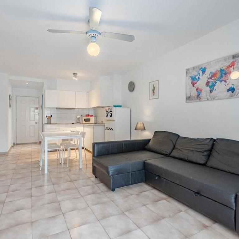 2 bed apart with pool view Castle Harbour C202 - Apartamento de 2 dormitorios - 4