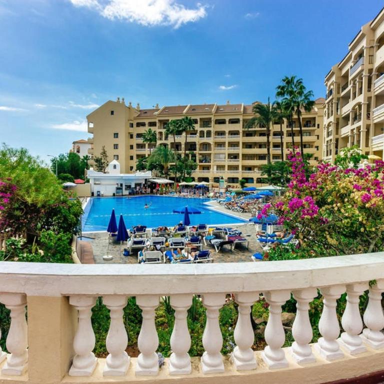 2 bed apart with pool view Castle Harbour C202 - Apartamento de 2 dormitorios - 17