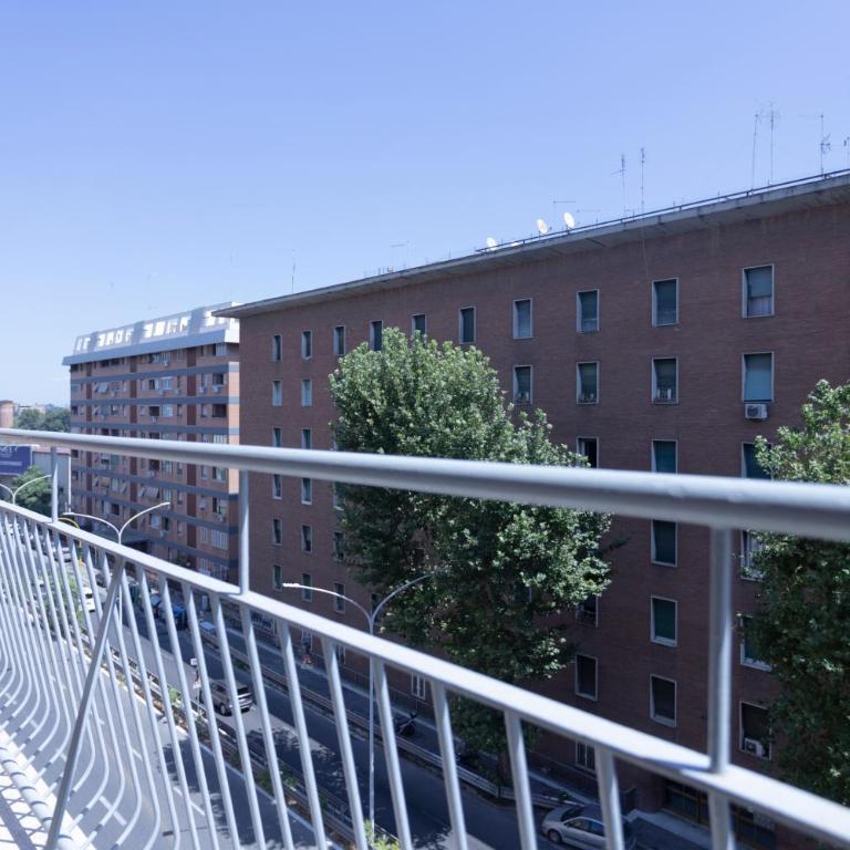 Carlotta Stylish Apartment Close Tiburtina Station - Appartamento con 2 Camere da Letto e Balcone - 34