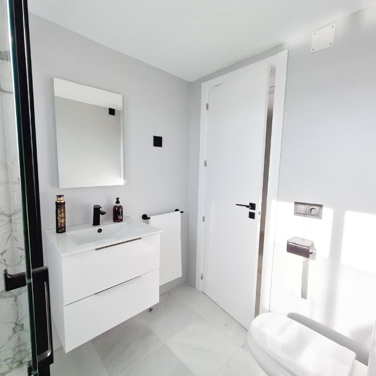 Marbella Atico duplex-Las vistas de Laia - Apartamento - 56