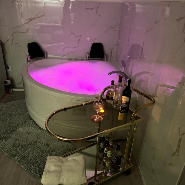 Apartman Mont, Lux & Jacuzzi - Jahorina - One-Bedroom Apartment - 3