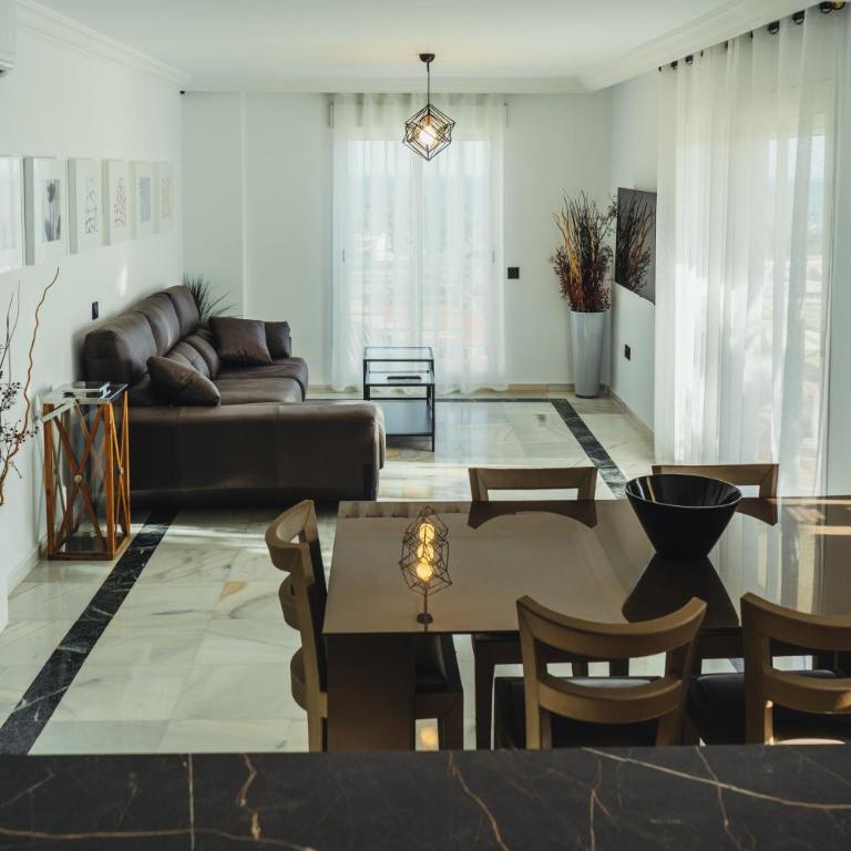 Marbella Atico duplex-Las vistas de Laia - Apartamento - 7