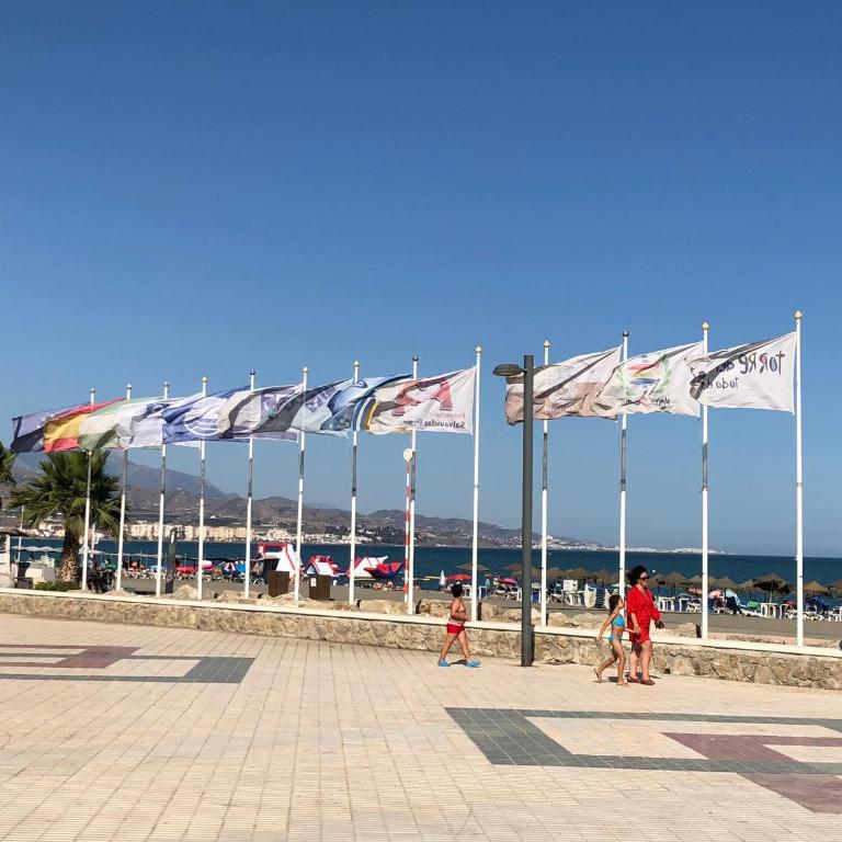 Playa Marinsa Torre del Mar - Two-Bedroom Apartment - 4