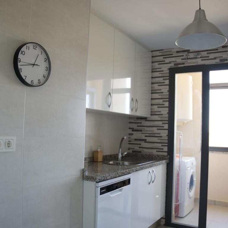 Playa Marinsa Torre del Mar - Two-Bedroom Apartment - 8