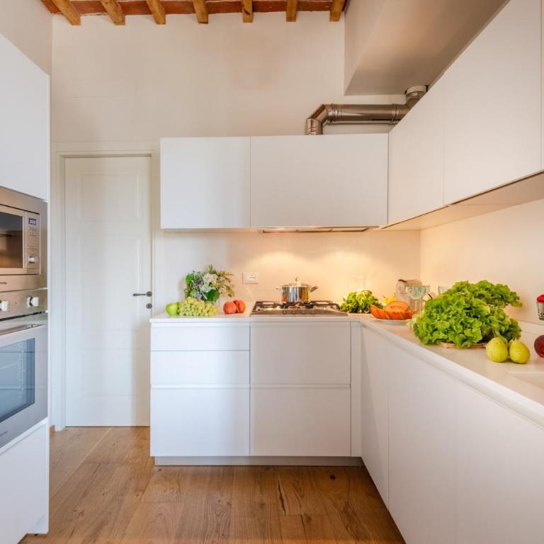 Letters from Lucca Contemporary 2 Bedrooms 2 Bathrooms Apartment - Two-Bedroom Apartment - 9