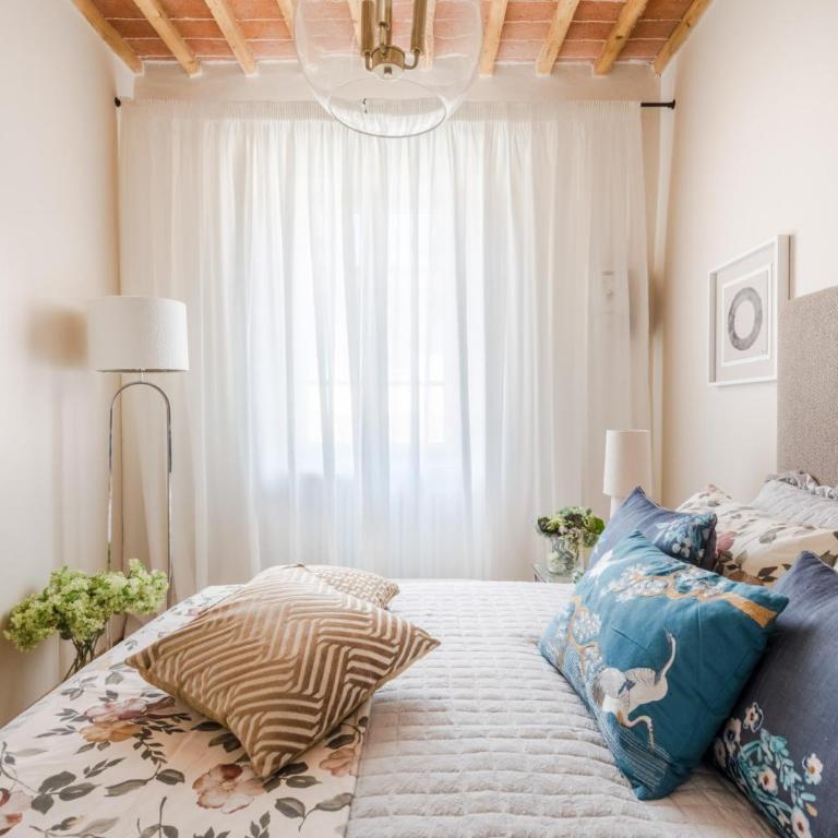 Letters from Lucca Contemporary 2 Bedrooms 2 Bathrooms Apartment - Two-Bedroom Apartment - 13