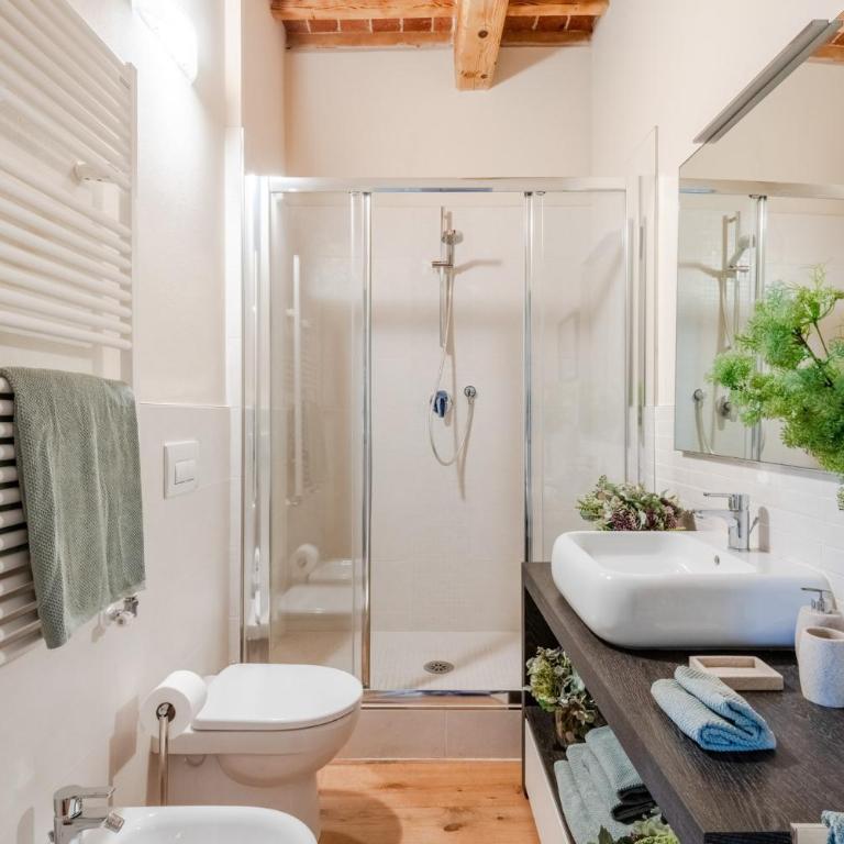 Letters from Lucca Contemporary 2 Bedrooms 2 Bathrooms Apartment - Two-Bedroom Apartment - 18