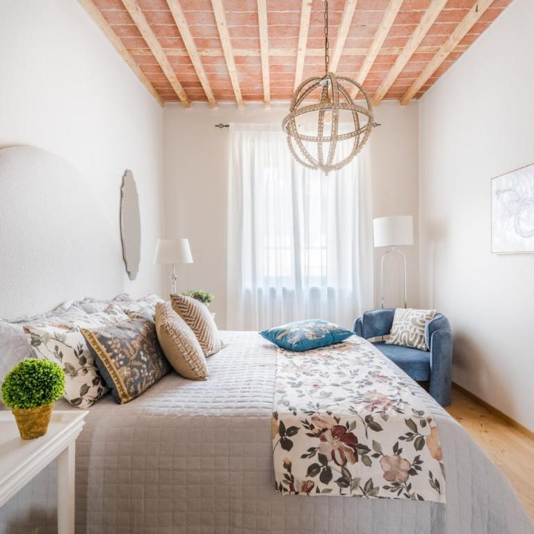 Letters from Lucca Contemporary 2 Bedrooms 2 Bathrooms Apartment - Two-Bedroom Apartment - 21