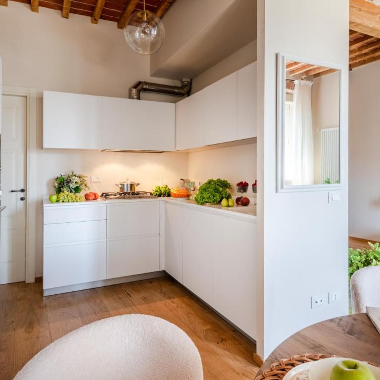 Letters from Lucca Contemporary 2 Bedrooms 2 Bathrooms Apartment - Two-Bedroom Apartment - 37