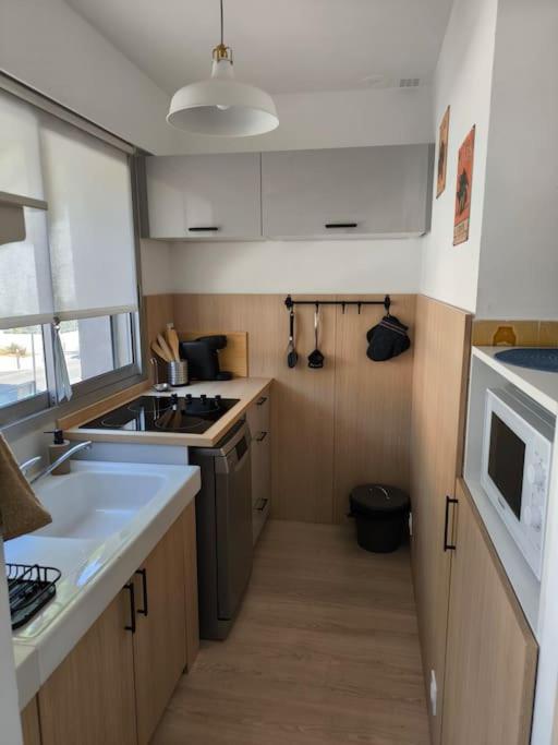 Appartement T2 ensoleillé - Apartamento de 1 dormitorio - 35