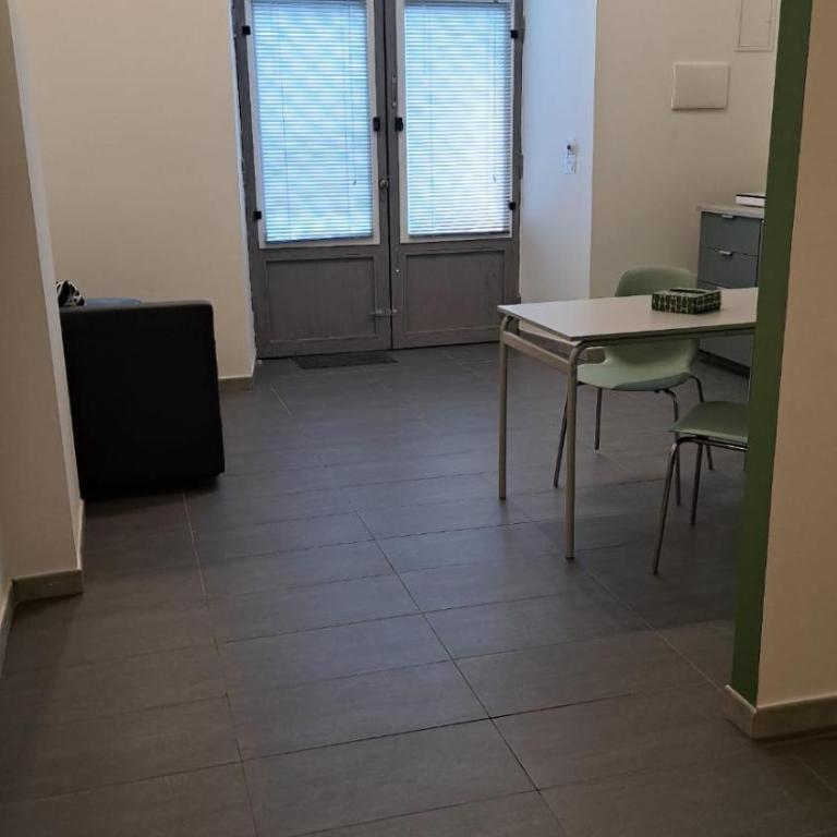 CROCIFERIHOLIDAYhome - One-Bedroom House - 6