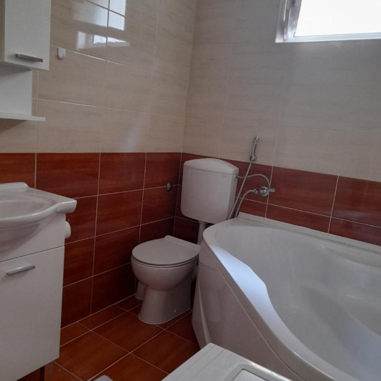 Apartment Comfy Home - Apartman sa 2 Spavaće Sobe i Balkonom - 29