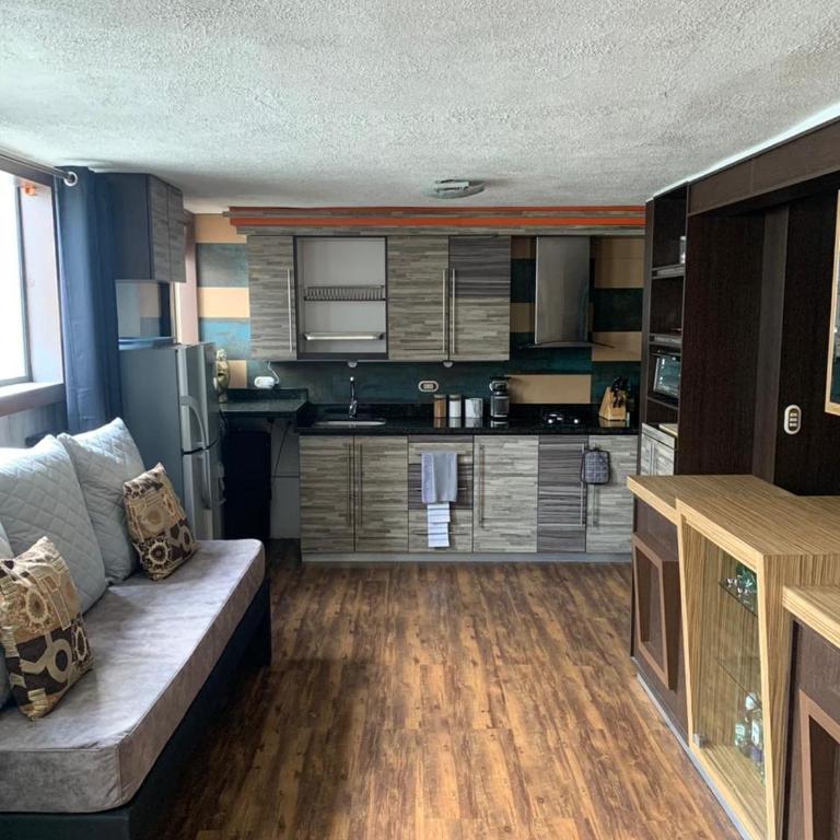 Apartamentos aledaños cerca a Estación Metro Estadio - Apartamento con 4 dormitorios - 2