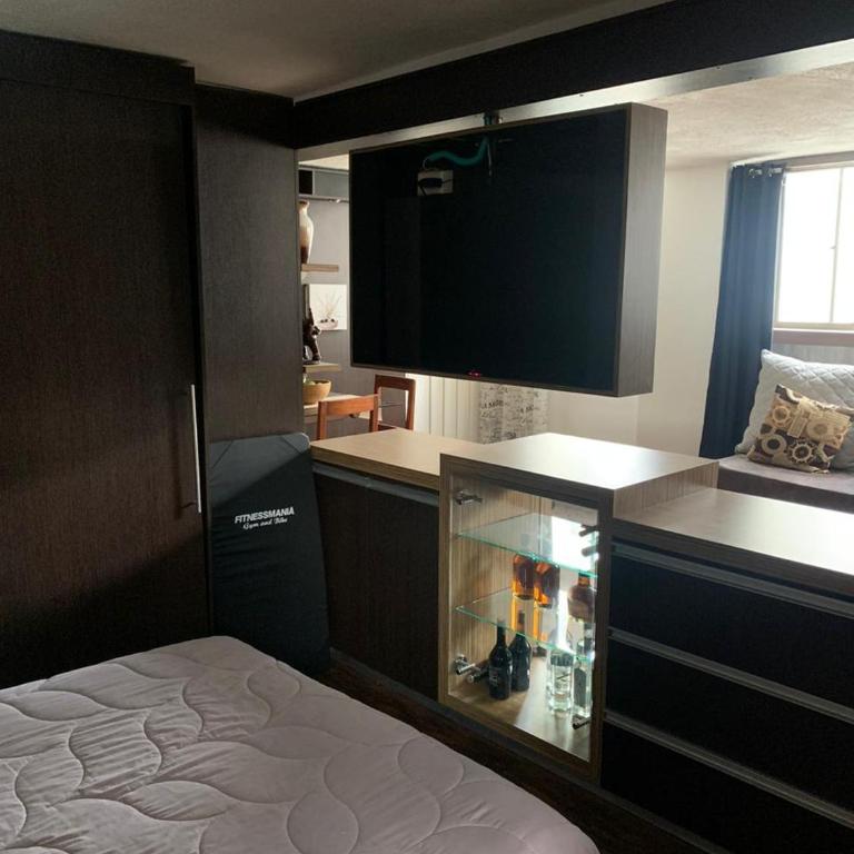 Apartamentos aledaños cerca a Estación Metro Estadio - Apartamento con 4 dormitorios - 32