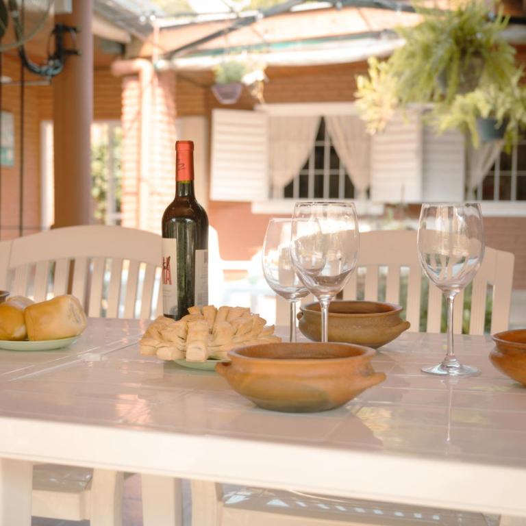 Calma Santa Ana Parrilla y Piscina - Three-Bedroom House - 24