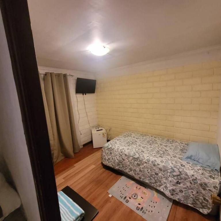Casa a pasos de Estadio Nacional - Five-Bedroom House - 16