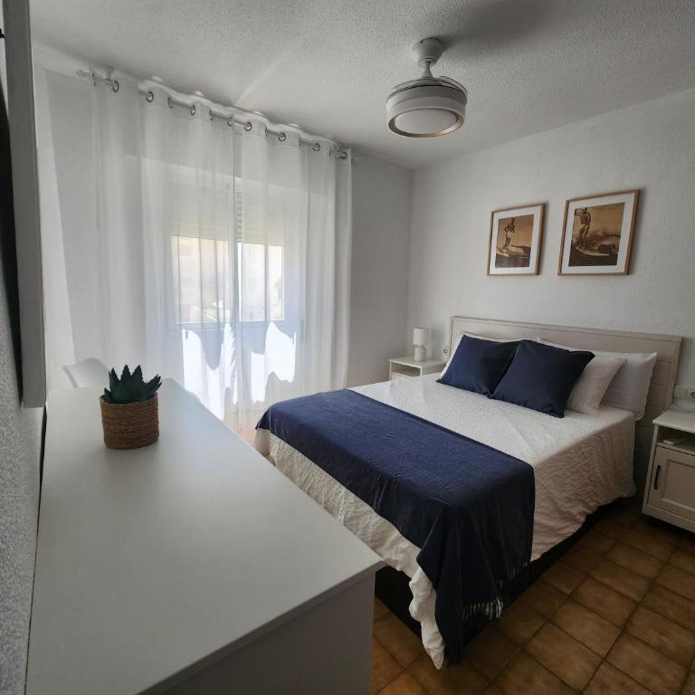 Seaview Terrace, Beachfront Bliss & Towncenter - Terraza con vistas al mar, a pie de playa y céntrico - Two-Bedroom Apartment - 9