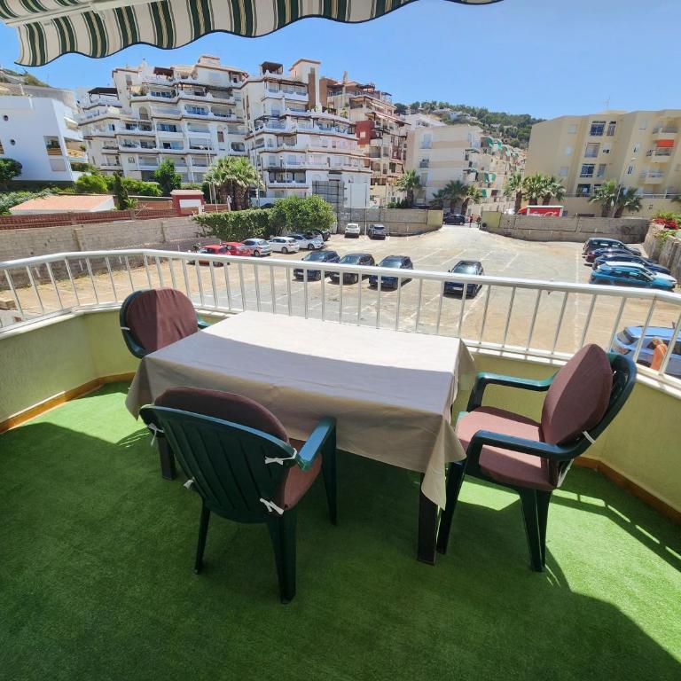 Seaview Terrace, Beachfront Bliss & Towncenter - Terraza con vistas al mar, a pie de playa y céntrico - Two-Bedroom Apartment - 25