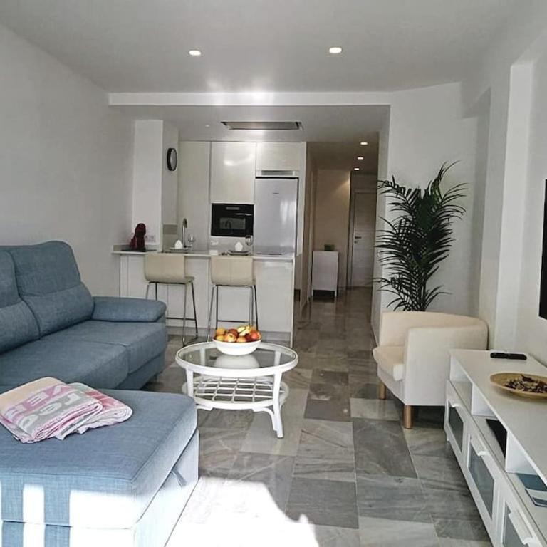 Altamira Paradise - Deluxe One-Bedroom Apartment - 10