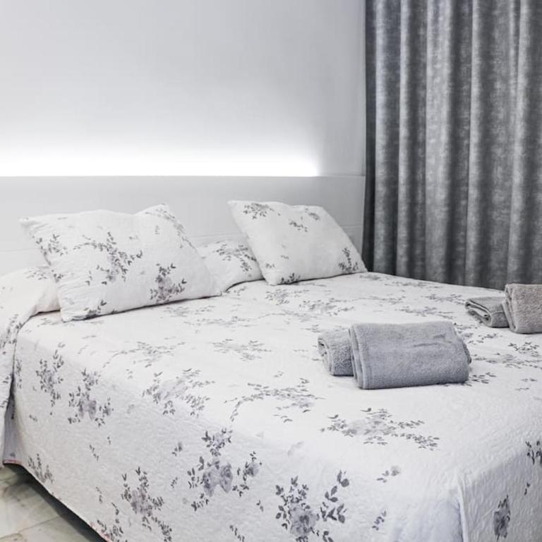 Altamira Paradise - Deluxe One-Bedroom Apartment - 28