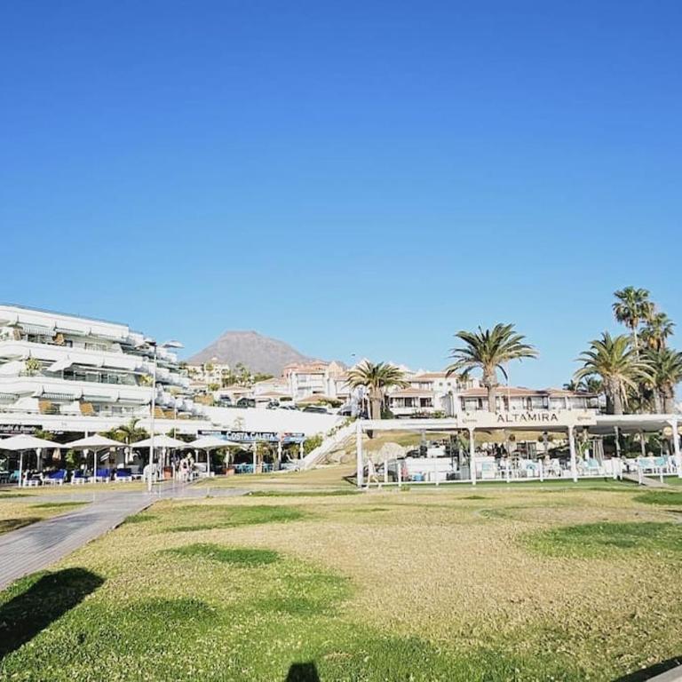 Altamira Paradise - Deluxe One-Bedroom Apartment - 37