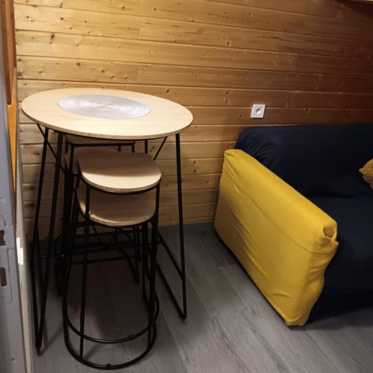 Appartement Valfrejus Les Melezets1 21m2 centre station - Apartamento de 1 dormitorio - 20