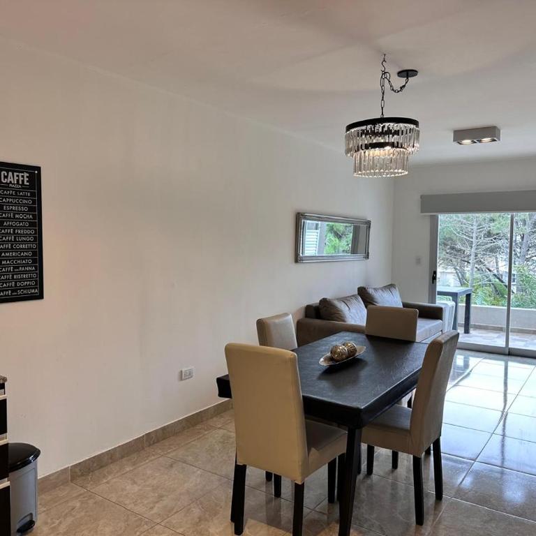 Departamento con vista a la piscina - Apartamento de 1 dormitorio - 30