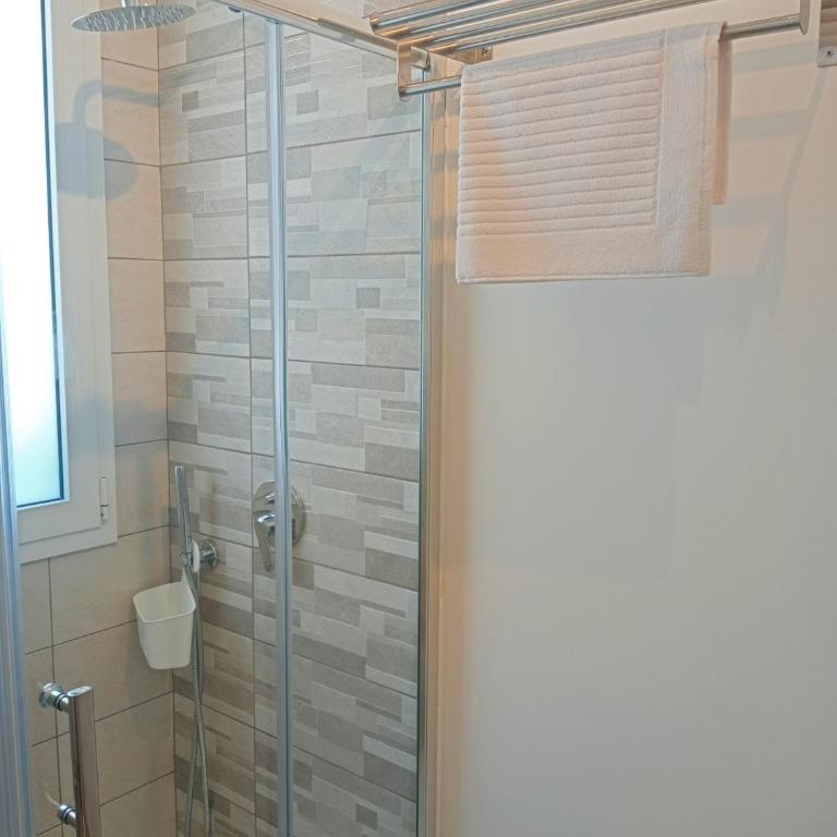 Niche Apartment - Appartamento con 2 Camere da Letto e Terrazza - 17