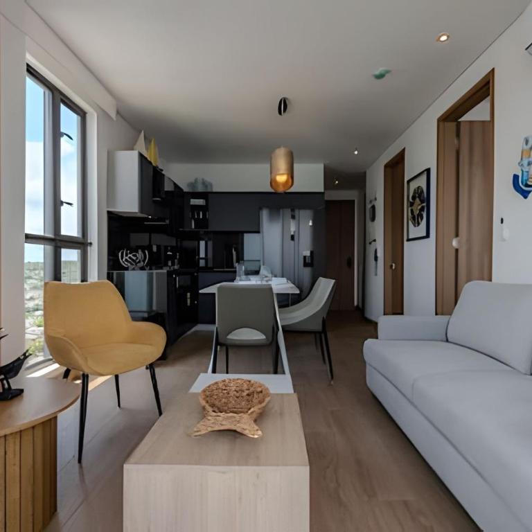 Espectacular Vista al Mar and Historic Center 2BR - Two-Bedroom Deluxe Apartment with Ocean View - 6