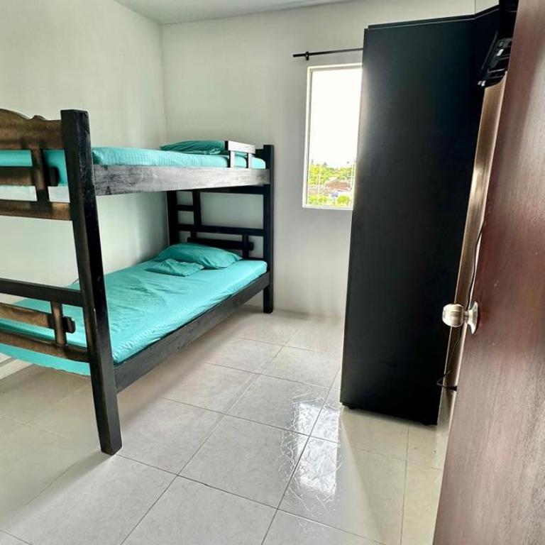 Apartamento amoblado cerca al mar - Apartamento de 3 dormitorios - 18