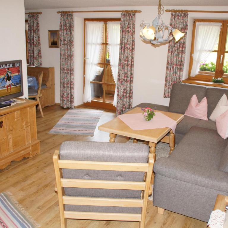 Ferienwohnung Milz - Apartment mit Dusche - 6