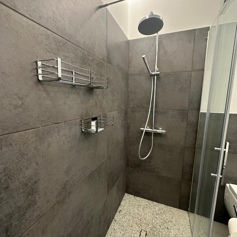 Modern flat with a stunning view in Cuneo center - Appartamento con 1 Camera da Letto - 20
