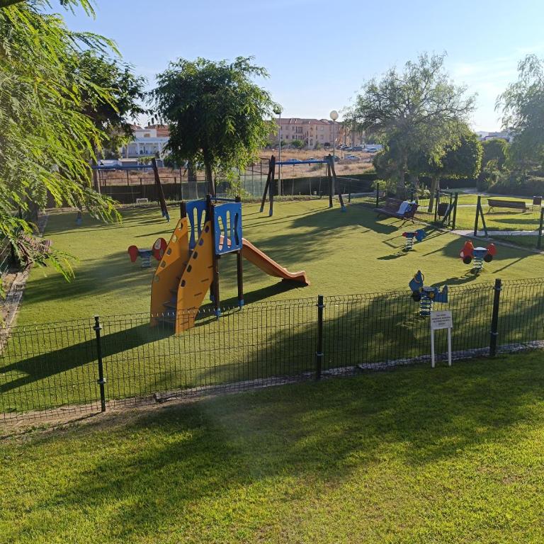 Oasis Flamencos Golf - Apartamento de 2 dormitorios con terraza - 7