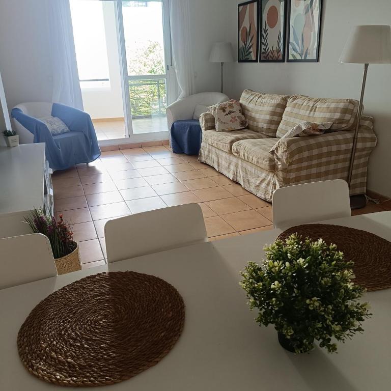 Oasis Flamencos Golf - Apartamento de 2 dormitorios con terraza - 12