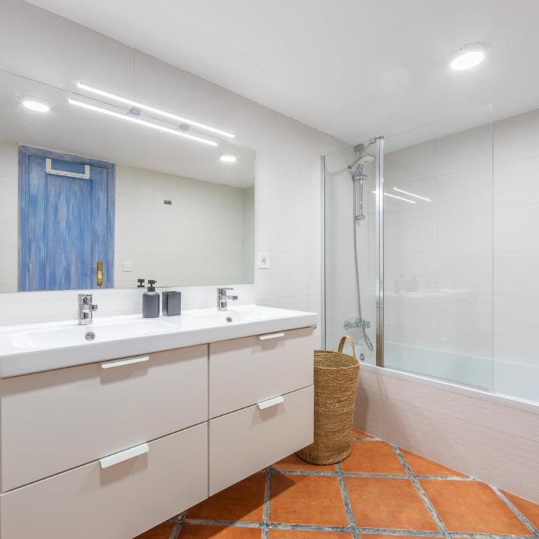 2nd line beach, garden, office & WIFI - Apartamento de 3 dormitorios - 12