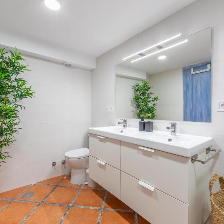 2nd line beach, garden, office & WIFI - Apartamento de 3 dormitorios - 20